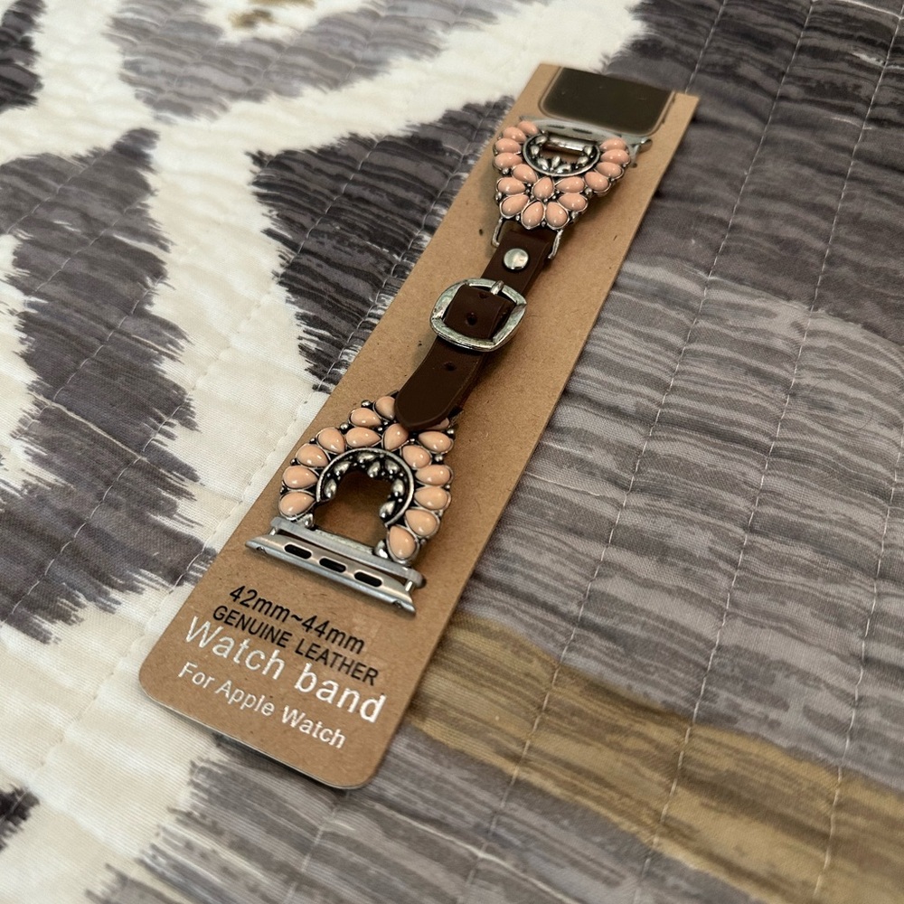 NWT Apple Watch Band 42-44mm